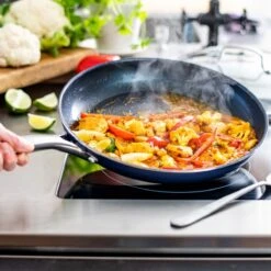 Blue Diamond, Keramische Koekenpan Verrijkt Met Diamantdeeltjes – Inductie Koekenpan Ø 28 Cm – PFAS En PHOA Vrij 10 Blue Diamond, Keramische Koekenpan Verrijkt Met Diamantdeeltjes – Inductie Koekenpan Ø 28 Cm – PFAS En PHOA Vrij -Keukenproducten Winkel 1200x1200 184