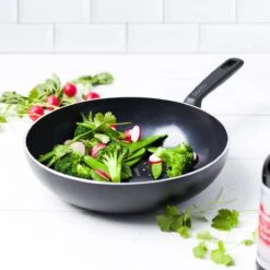GreenPan Memphis Keramische Wokpan - Ø 28 Cm - PFAS-vrij 38 GreenPan Memphis Keramische Wokpan - Ø 28 Cm - PFAS-vrij -Keukenproducten Winkel 1200x1200 328