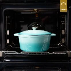 Chefarone Gietijzeren Pan - Braadpan Inclusief Deksel - Geschikt Voor Alle Warmtebronnen - Geëmailleerd Blauw -Keukenproducten Winkel 1200x1200 560