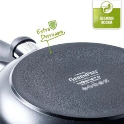 GreenPan Cambridge Hapjespan Met Deksel 24cm - Zwart - Inductie - PFAS-vrij -Keukenproducten Winkel 1200x1200 640