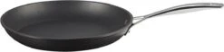 Le Creuset Koekenpan Les Forgées TNS - ø 28 Cm - Standaard Anti-aanbaklaag -Keukenproducten Winkel 1200x284