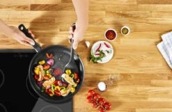 Tefal Easy Chef Koekenpan - Ø 30 Cm -Keukenproducten Winkel 1200x782 1