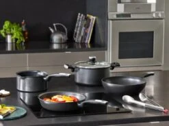 Tefal Unlimited + Induction Hoogwaardig Titanium Koekenpan - 28 Cm -Keukenproducten Winkel 1200x894