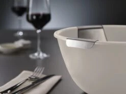 Joseph Joseph - Uno Saladeschaal - Met Saladebestek 17 Joseph Joseph - Uno Saladeschaal - Met Saladebestek -Keukenproducten Winkel 1200x900 73