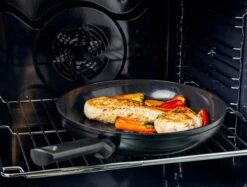 BK Easy Induction Ceramic Koekenpan - Ø28 Cm - PFAS-vrij 25 BK Easy Induction Ceramic Koekenpan - Ø28 Cm - PFAS-vrij -Keukenproducten Winkel 1200x907 4