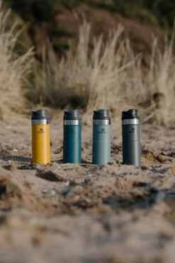 Stanley The Trigger-Action Travel Mug 0,35L Lagoon -Keukenproducten Winkel 800x1200 19