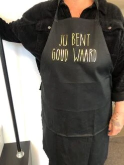 Keukenschort Met Grappige Tekst Bedrukt Cadeau Jij Bent Goud Waard| Katoenen Barbecueschort Keuken BBQ Schort Kookschort Kokschort | Opa Oma Mama Papa Juf Meester Bedanken Collega Vriendin Juffendag Vaderdag Moederdag Verjaardag Man Vrouw